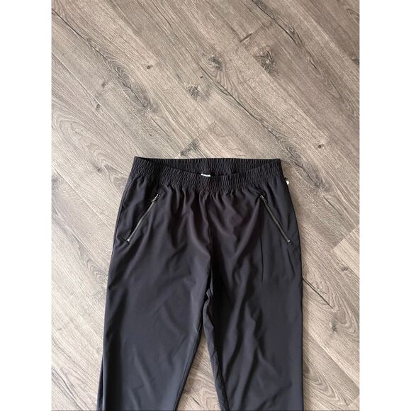 Fabletics Pull On Joggers Pants Womens  M  Black Ankle Zipper Gym Pockets - Picture 3 of 7